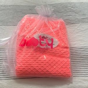 Brand new in bag Booty by Brabants leggings. Croco skin material in Pink Sand